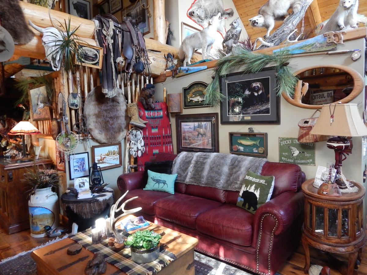 Idle Spurs Log Cabin Bed & Breakfast Black Diamond Exterior photo